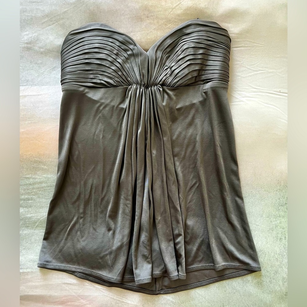 BRAND NEW! BCBG MAXAZRIA Straplesss Jersey Top Grey Size Small.